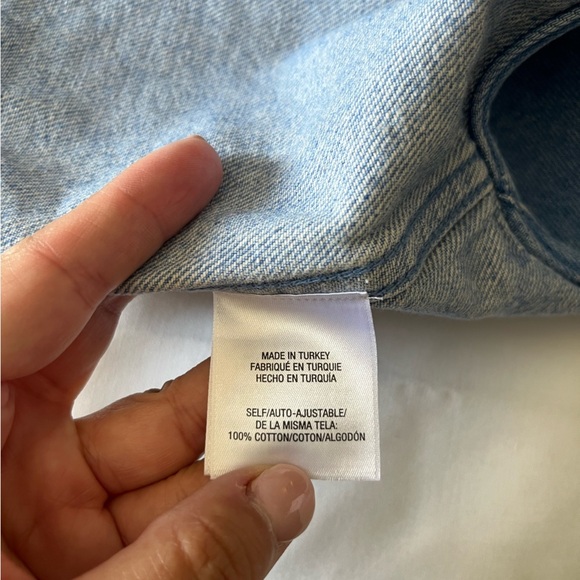 NWOT Revolve Favorite Daughter The Poppy Vest in Seaport Small - Picture 8 of 8